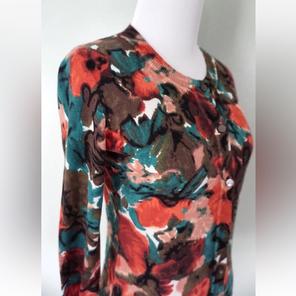 TALBOTS abstract print knit cardigan sweater size xsmall - Picture 4 of 10